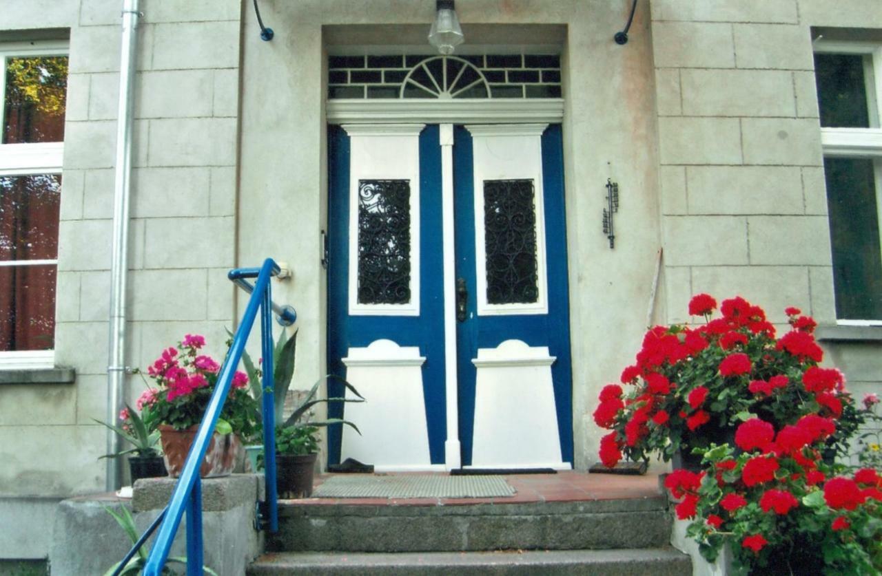 Gutshaus Alt-Jargenow Apartamento Alt Jargenow Exterior foto